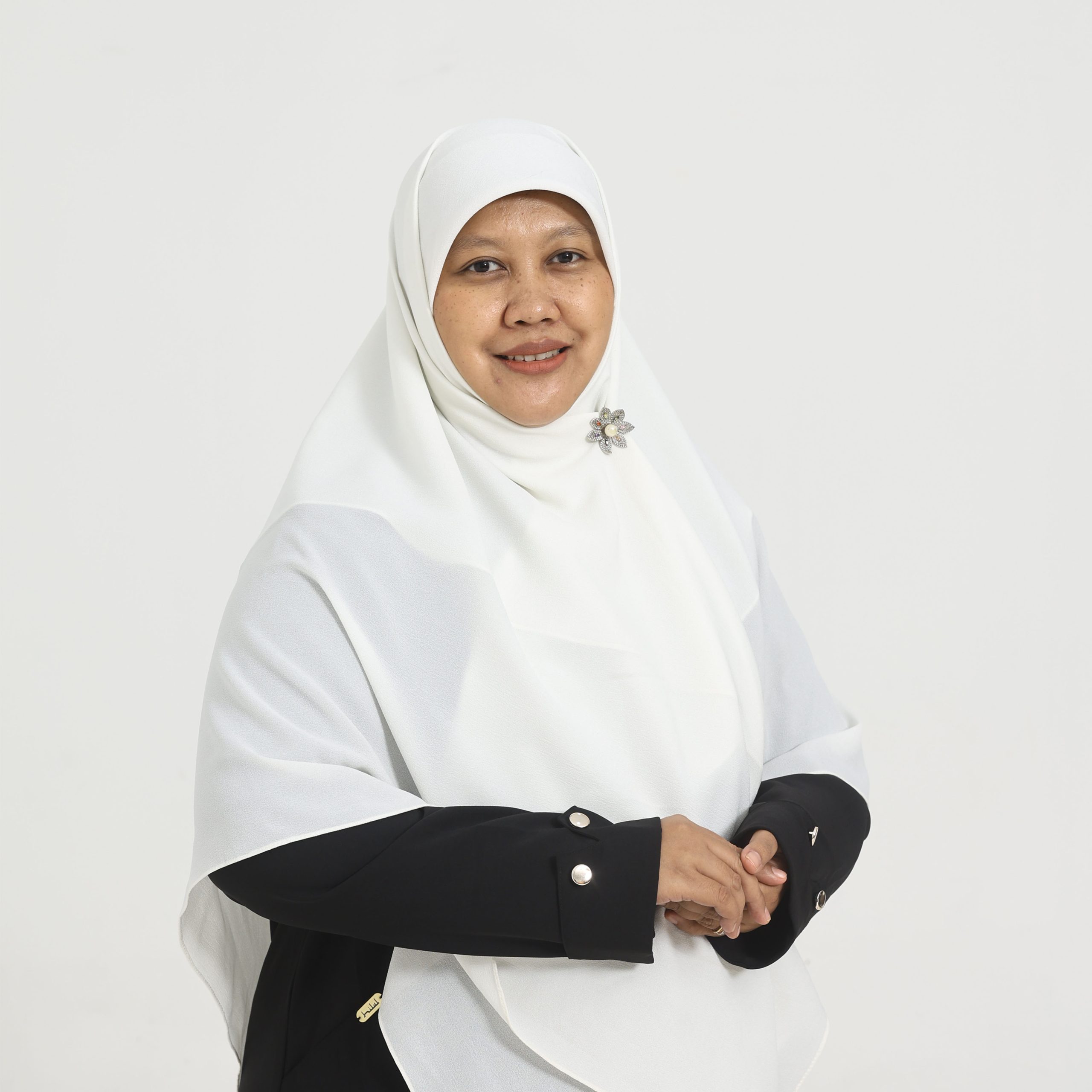 Ratna Sari